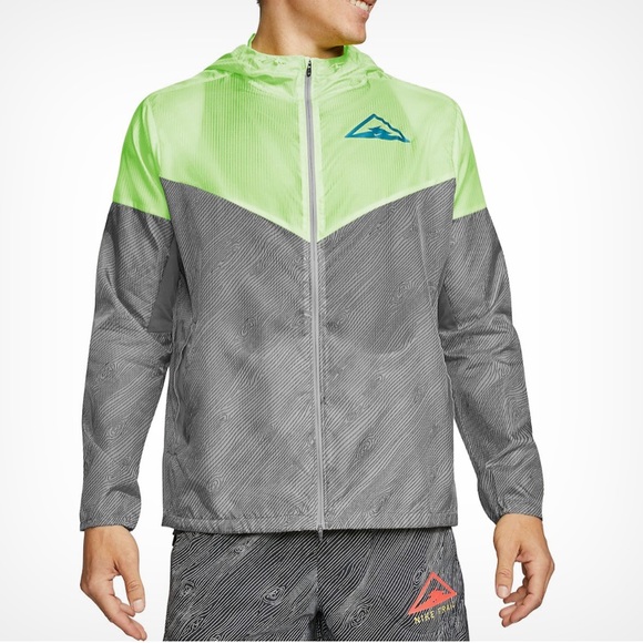 🔥Nike Trail Running Hooded Jacket - Picture 1 of 3
